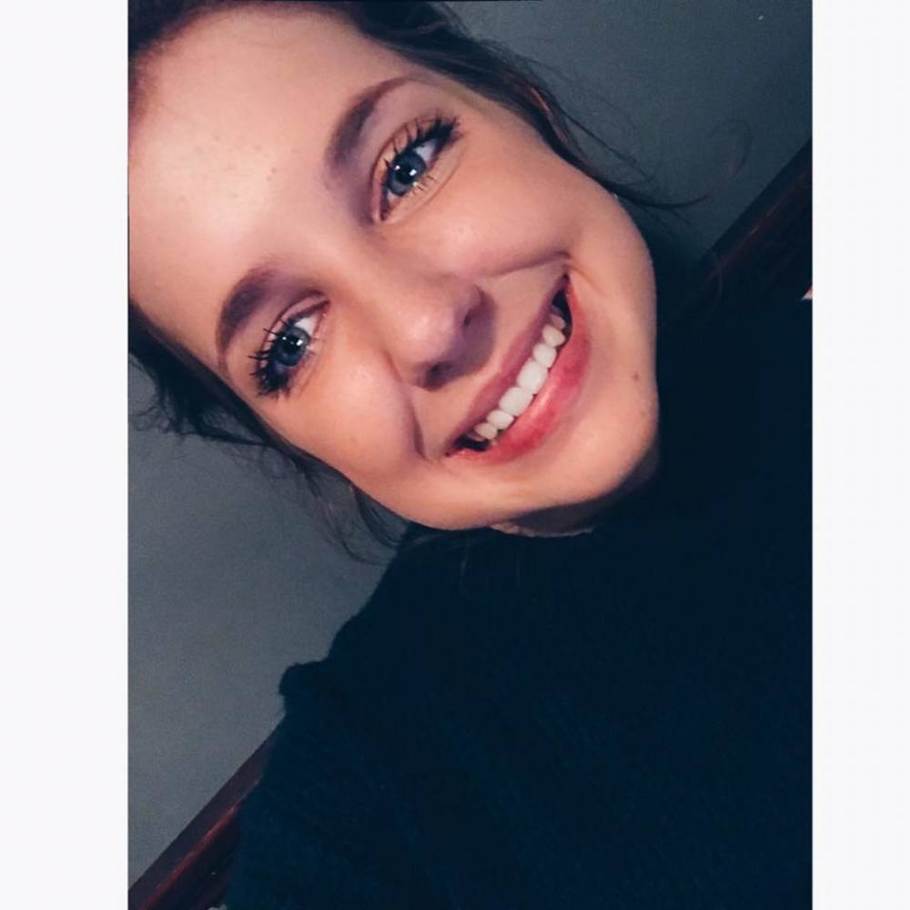 Meet your Posher, Hannah